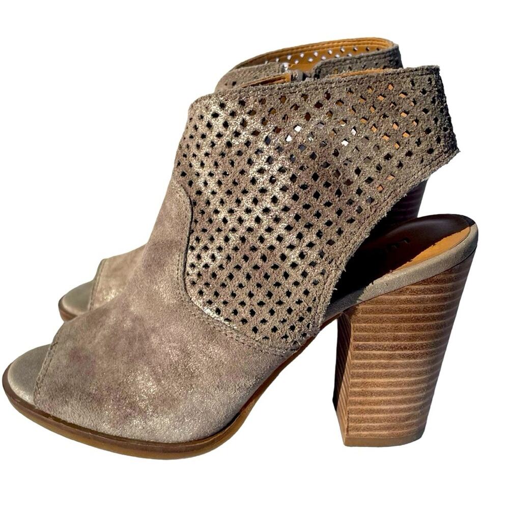 Lucky Brand Lizara Booties Size 7.5 - Picture 2 of 8